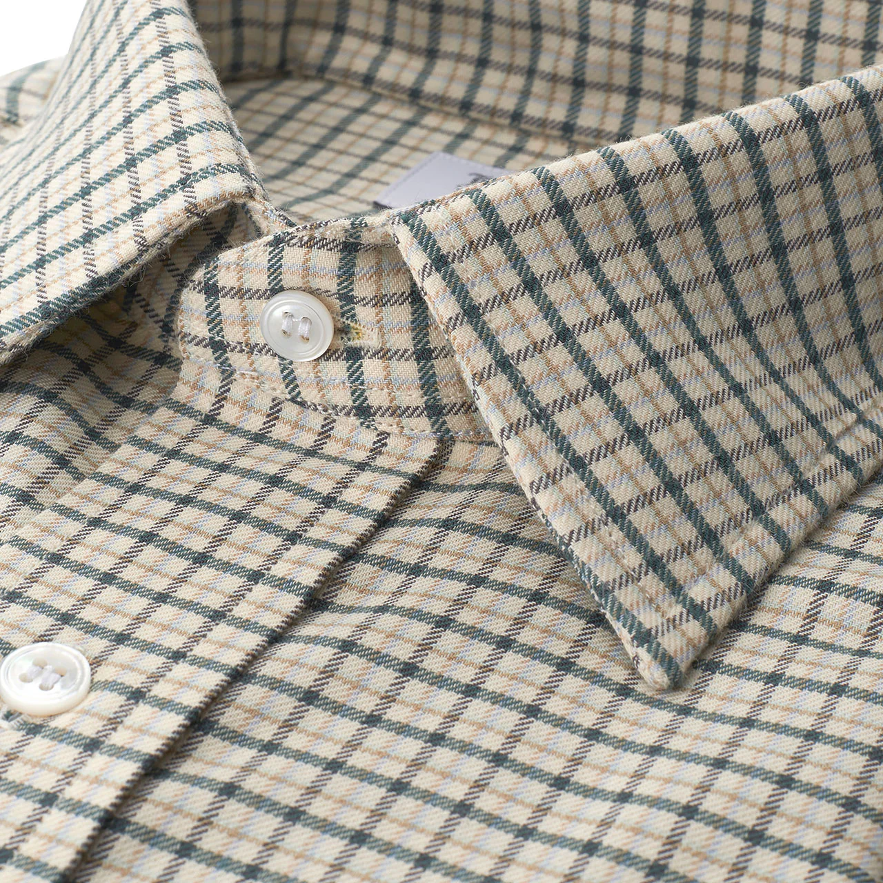 Classic Fit Fife Check Brushed Cotton Button Cuff Shirt in Green - Image 3