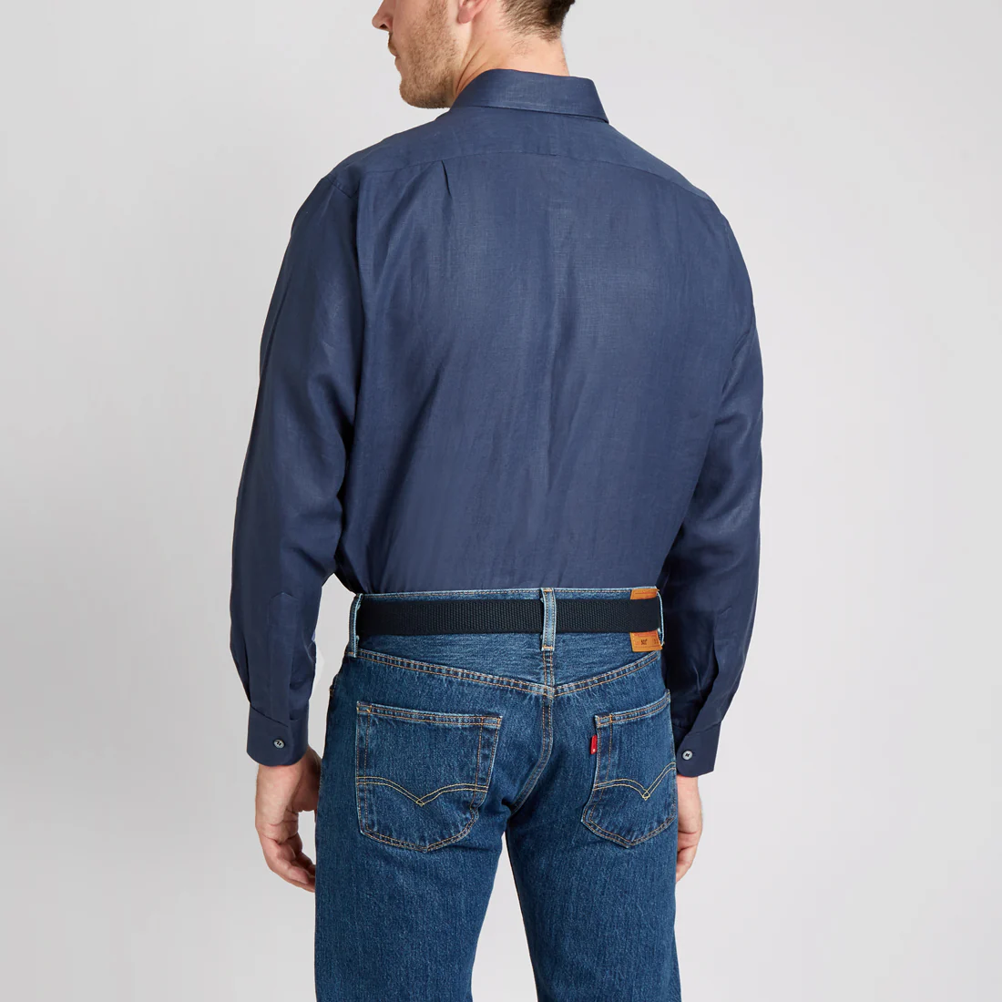 Classic Fit Plain Linen Button Cuff Shirt in Navy - Image 5