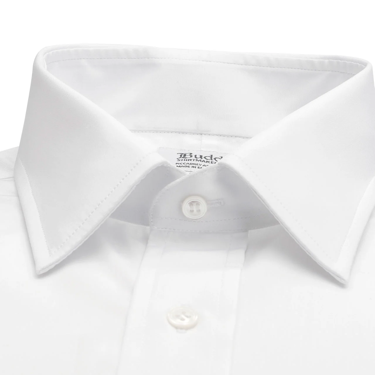 Classic Fit Plain Poplin Button Cuff Shirt in White - Image 4