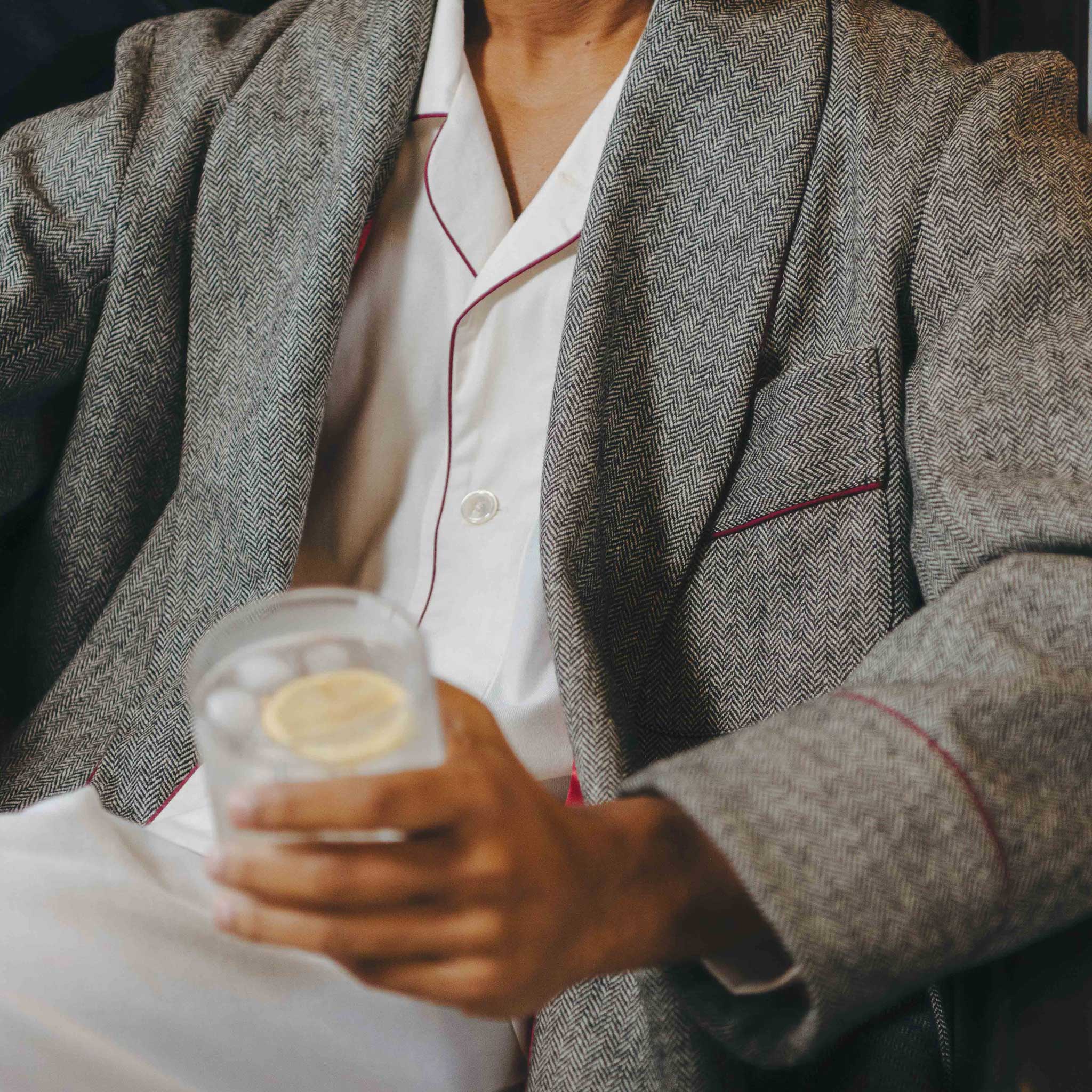 Cotton and Cashmere Classic Pyjamas in Cream and Wine - Image 8