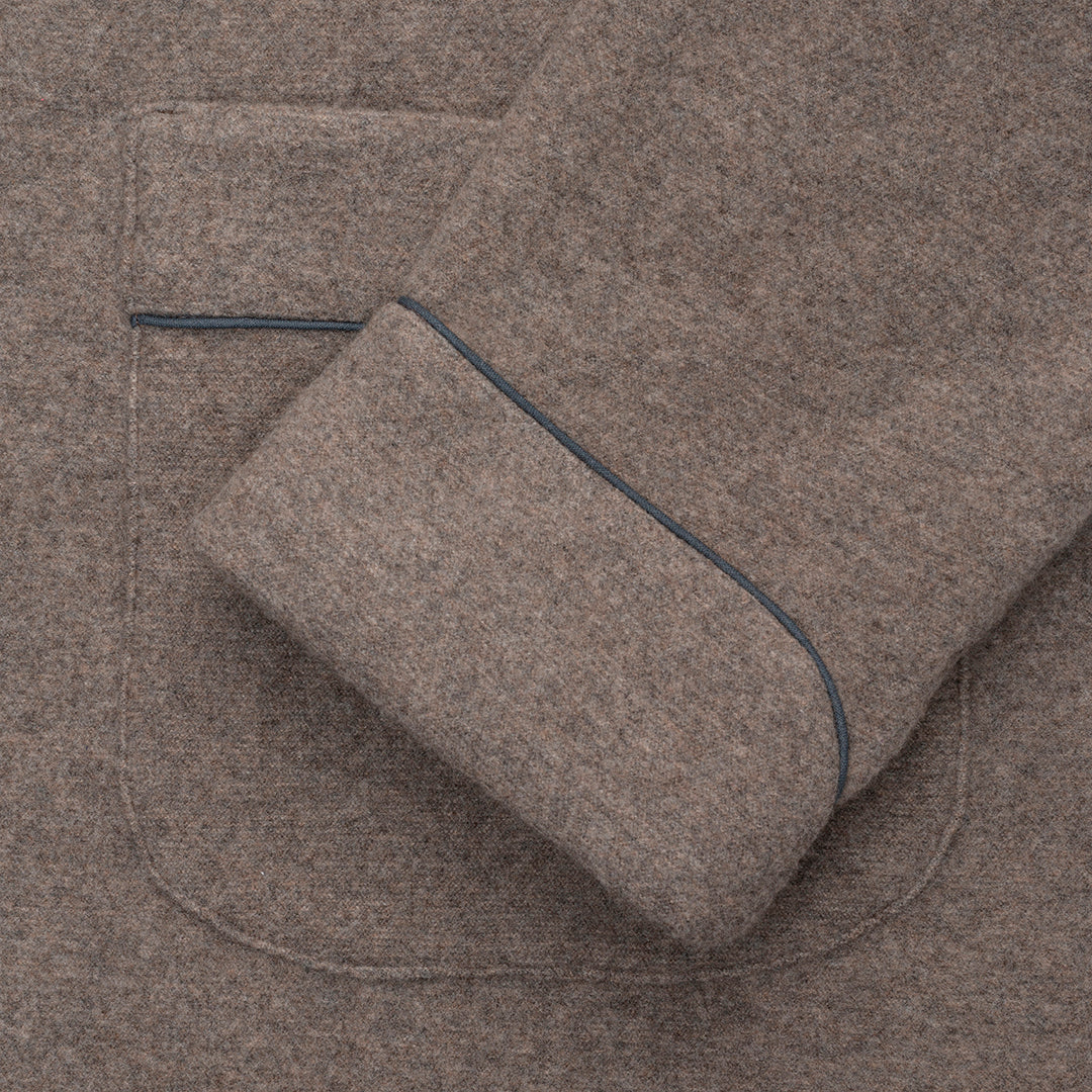 Cashmere and Wool Fleece Dressing Gown in Mink - Image 3
