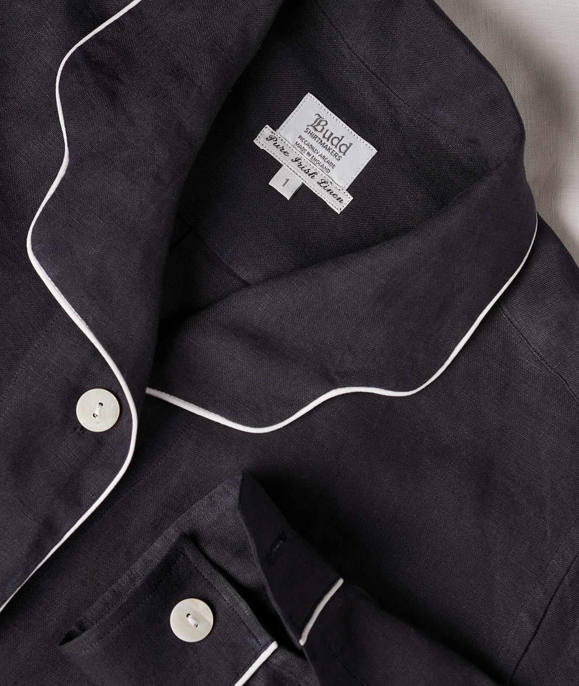 Plain Linen Women's Pyjamas in Navy and White - Image 5